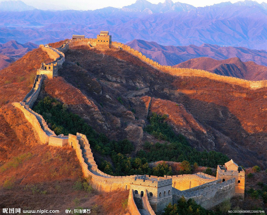 旅游最热景点排名_夏季中国旅游必去十大景点排名_