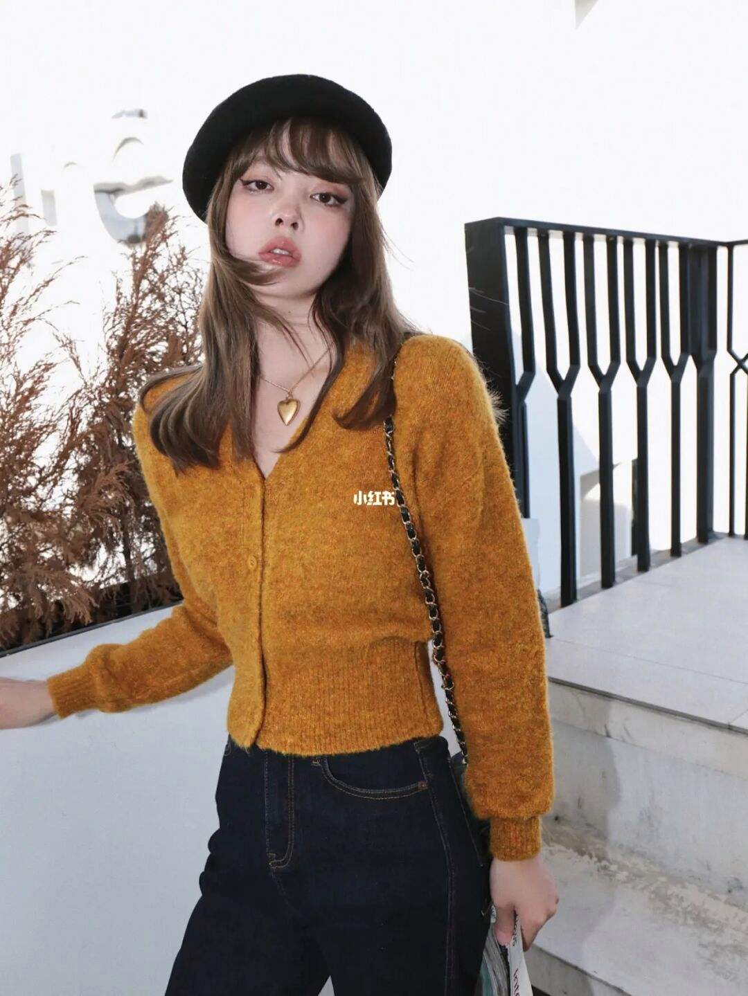 姜黄色毛衣搭配怎么搭好看